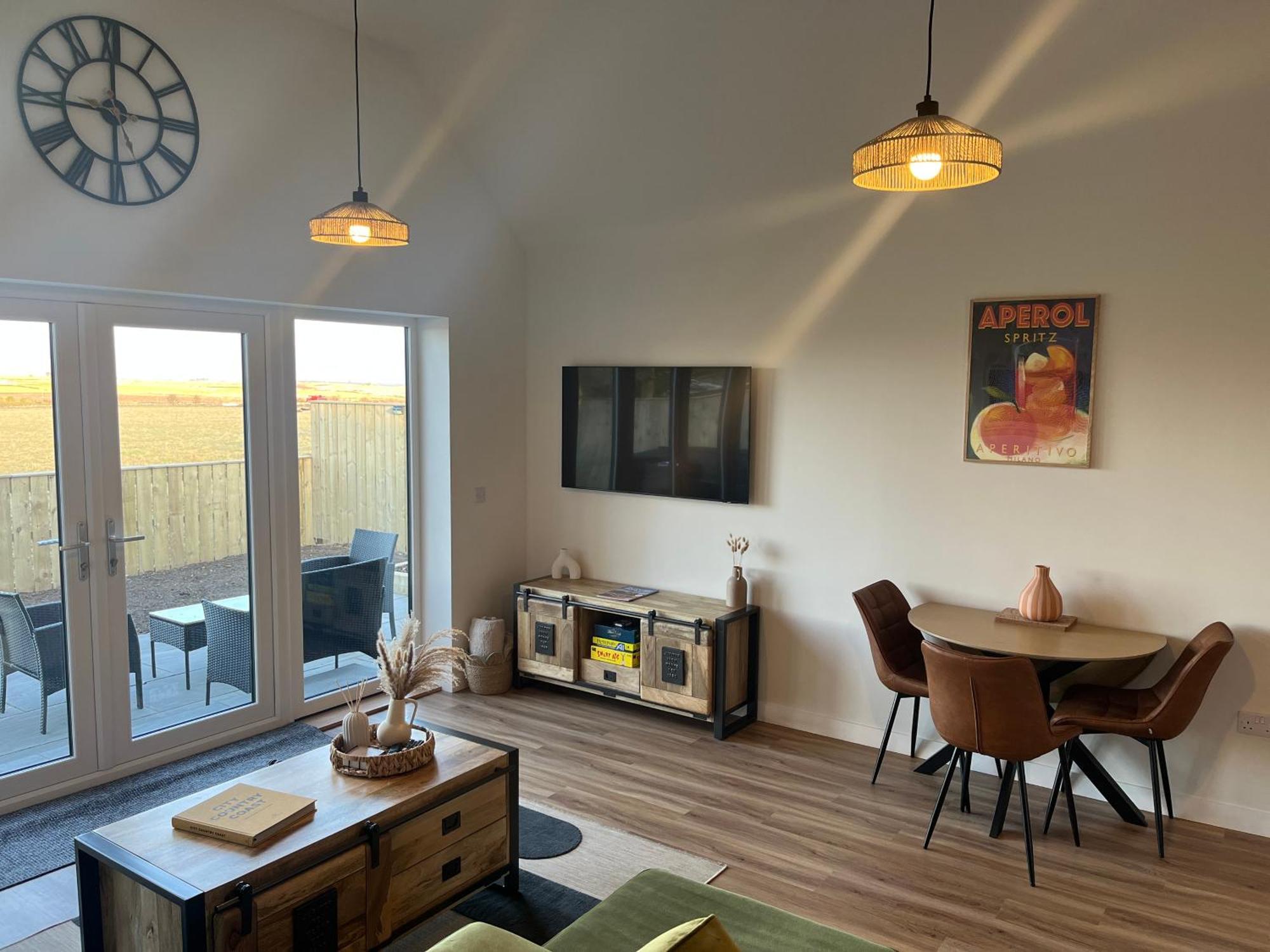 Thrumster - 3 Luxurious Self Catering On The Nc500, 2 With Hot Tubs Villa *